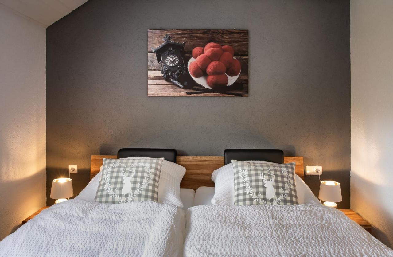 Finkenhof Hotel ชลูคซี ภายนอก รูปภาพ